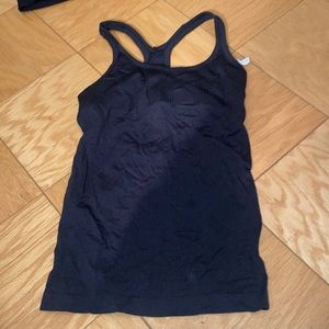 Black Lulu size 6 tank top